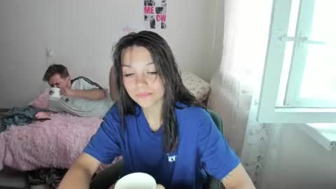 kesh_mne online show from 15, 6, 2026