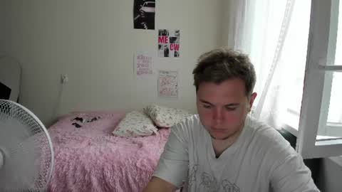 kesh_mne online show from 18, 6, 2026