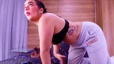 kiaralopez_ online show from 11, 6, 2026