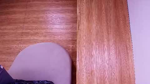 kiaralopez_ online show from 18, 6, 2026