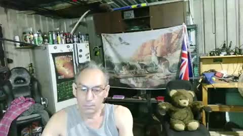 Snapshot of kimintheshed chatting on 10, 4, 2026 kimintheshed online show from 10, 4, 2026