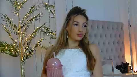 kimmdaviss online show from 11, 6, 2026