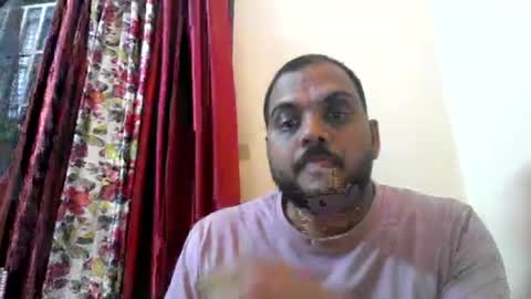 Snapshot of kingalpines1 chatting on 8, 7, 2026 kingalpines1 online show from 8, 7, 2026