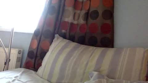 Snapshot of kingofpigs chatting on 1, 6, 2026 KingofPigs online show from 1, 6, 2026