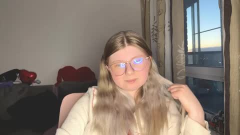KiraYume online show from 29, 5, 2026