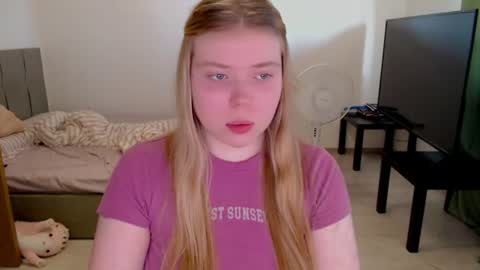 Jennyblonde and Emmabrunette online show from 12, 6, 2026