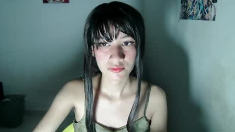 kitten_punches01 online show from 26, 5, 2026