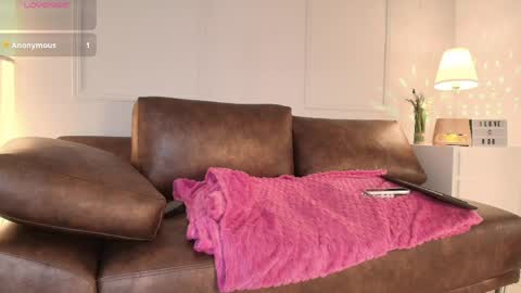 Kitty online show from 3, 6, 2026