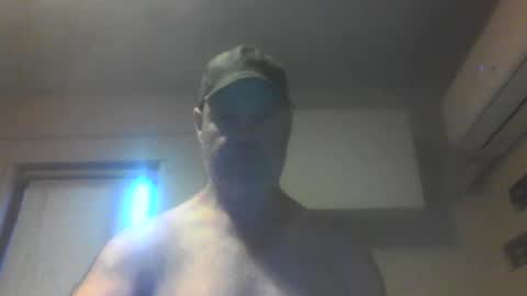Snapshot of kiwiguy19773 chatting on 16, 12, 2025 kiwiguy19773 online show from 16, 12, 2025