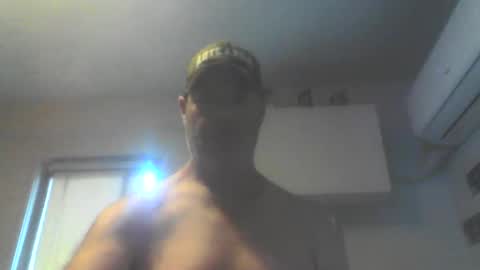Snapshot of kiwiguy19773 chatting on 8, 2, 2026 kiwiguy19773 online show from 8, 2, 2026