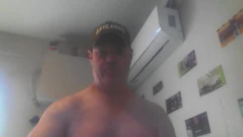 Snapshot of kiwiguy19773 chatting on 21, 4, 2026 kiwiguy19773 online show from 21, 4, 2026
