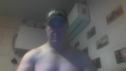 Snapshot of kiwiguy19773 chatting on 28, 4, 2026 kiwiguy19773 online show from 28, 4, 2026