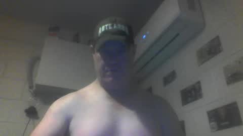 Snapshot of kiwiguy19773 chatting on 18, 5, 2026 kiwiguy19773 online show from 18, 5, 2026