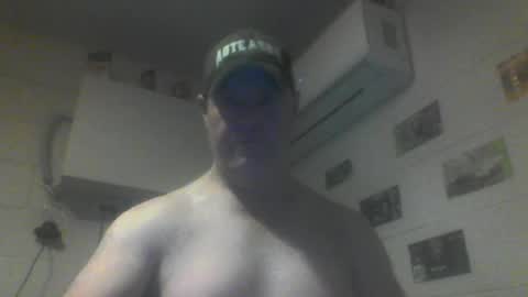 Snapshot of kiwiguy19773 chatting on 17, 6, 2026 kiwiguy19773 online show from 17, 6, 2026