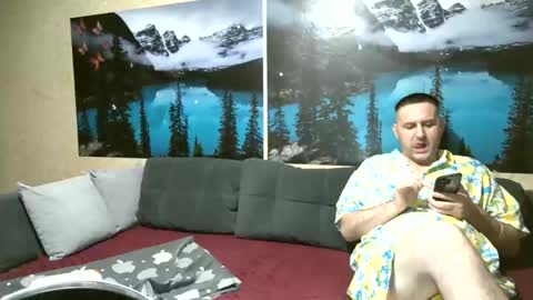Kleosnow online show from 9, 6, 2026