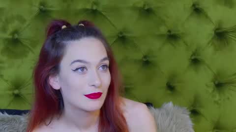 KloeyAdams online show from 11, 1, 2025