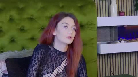 KloeyAdams online show from 14, 1, 2025