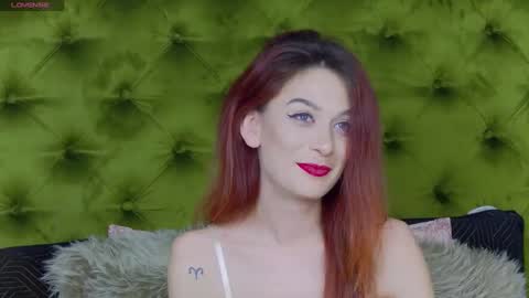 KloeyAdams online show from 18, 1, 2025
