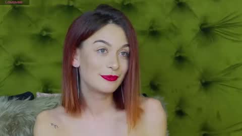 KloeyAdams online show from 23, 1, 2025
