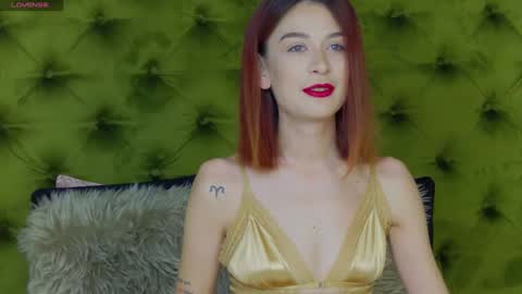 KloeyAdams online show from 24, 1, 2025