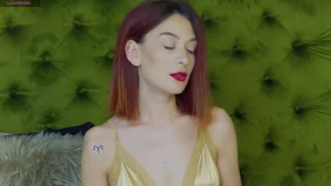 KloeyAdams online show from 24, 1, 2025