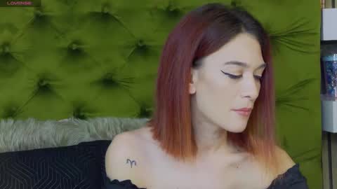 KloeyAdams online show from 27, 1, 2025