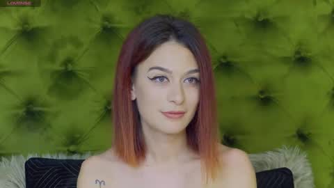KloeyAdams online show from 27, 1, 2025
