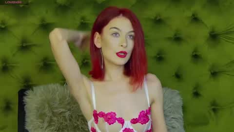 KloeyAdams online show from 31, 1, 2025