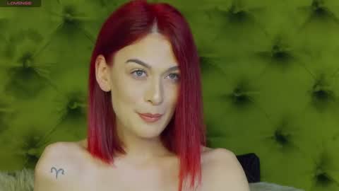 KloeyAdams online show from 4, 2, 2025