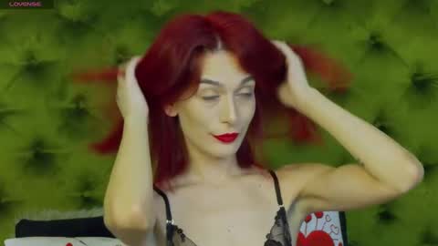 KloeyAdams online show from 8, 2, 2025