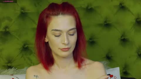KloeyAdams online show from 9, 2, 2025