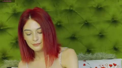 KloeyAdams online show from 13, 2, 2025