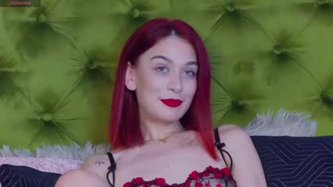 KloeyAdams online show from 22, 2, 2025