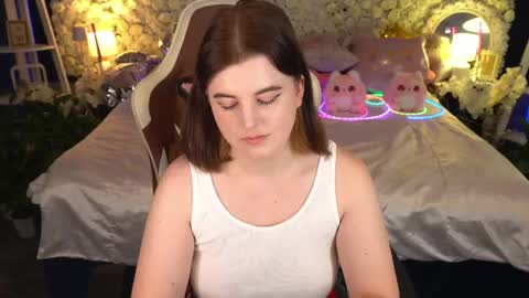 kristifoxy online show from 20, 5, 2026