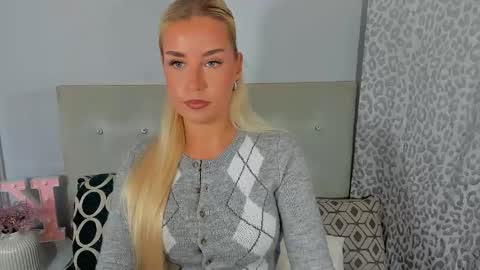 KristyFlowers online show from 30, 5, 2026