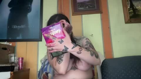 kylie_star30 online show from 19, 6, 2026