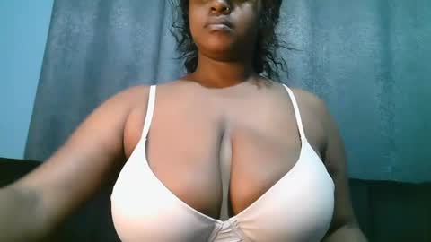 lady_dearra online show from 22, 6, 2026