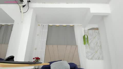lady_miss___ online show from 4, 6, 2026