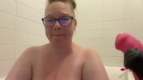 LadyCherieLynn online show from 22, 6, 2026