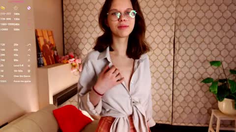 Julia online show from 4, 6, 2026