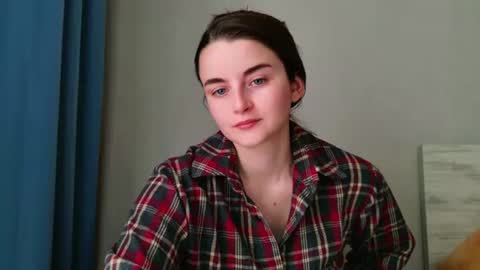 lana_gl online show from 9, 6, 2026