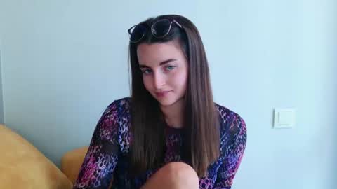 lana_gl online show from 29, 6, 2026