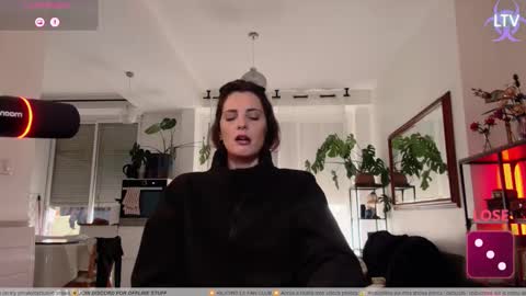 Lana The Virus online show from 7, 11, 2025
