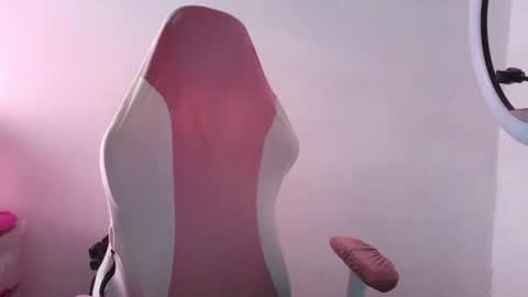 LARA online show from 22, 6, 2026