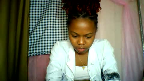 lara_belle online show from 7, 6, 2026