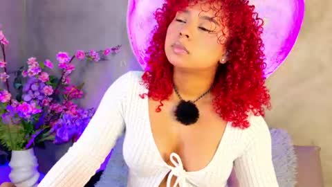 lara_curly online show from 19, 6, 2026