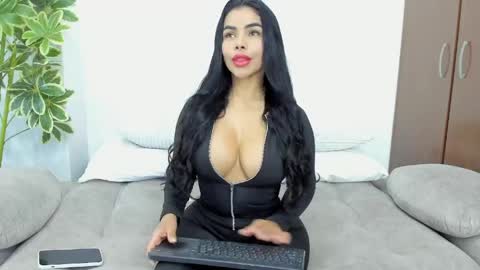 LARA SINS online show from 17, 4, 2026