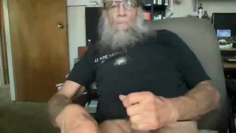chris online show from 28, 4, 2026