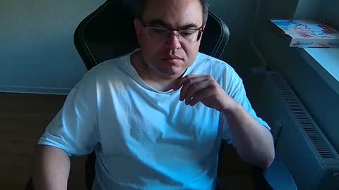 Snapshot of latexboy893 chatting on 1, 6, 2026 latexboy893 online show from 1, 6, 2026