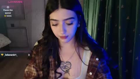 miiiiiiaaaa online show from 9, 5, 2026